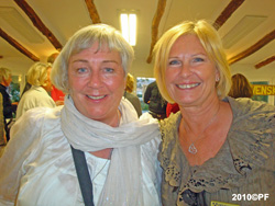 Eva och Marie-Louise frn SWEA p Minimssa