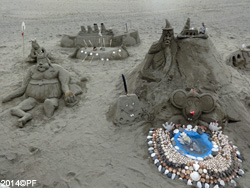 Beautiful, but transient, art on the beach