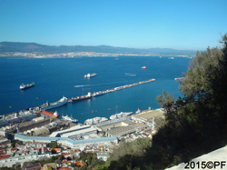 Utsikt från klippan över Algecirasbukten