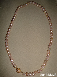 Tiny rose pearls, Monika's favourites
